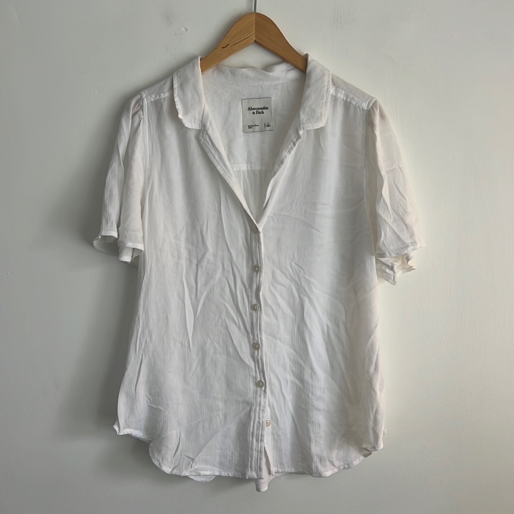Abercrombie & Fitch White Short Sleeved Blouse